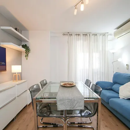 Spacious 2 Bedroom Apt In The Heart Of Triana Seville Exterior photo